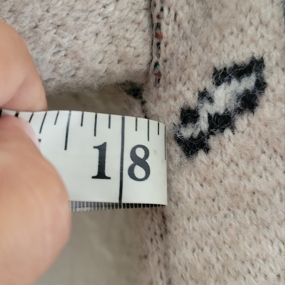 Mickey Mouse And Minnie Mouse Handmade Sweater Size Medium Kids - Picture 7 of 9